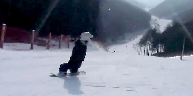 4-year-old-snowboarder