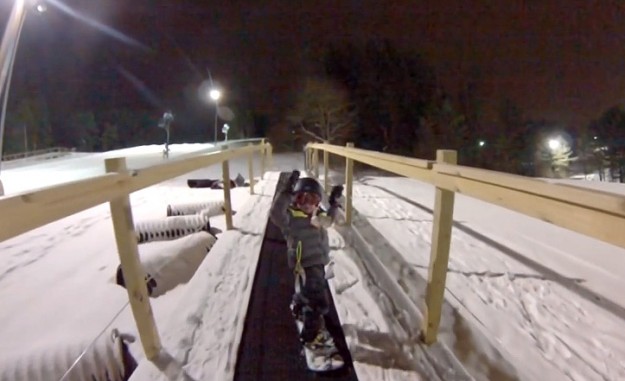 4 year old Snowboarding 2014 - Sylar